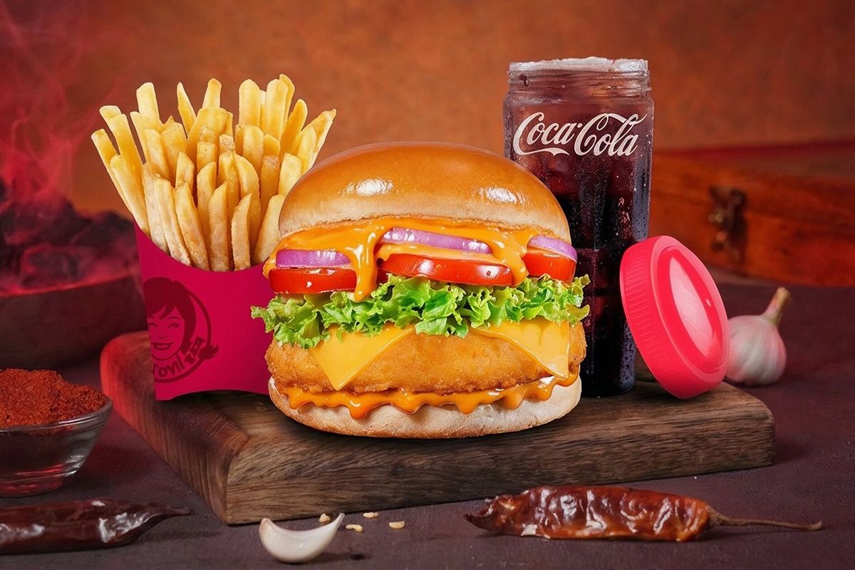 Fireboltt Tandoori Paneer Burger Combo