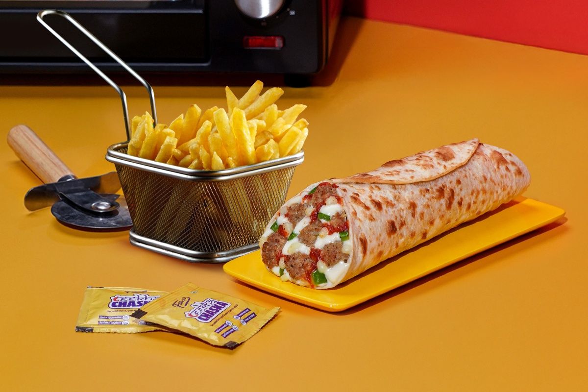 Non Veg Pizza Wrap And Side Meal
