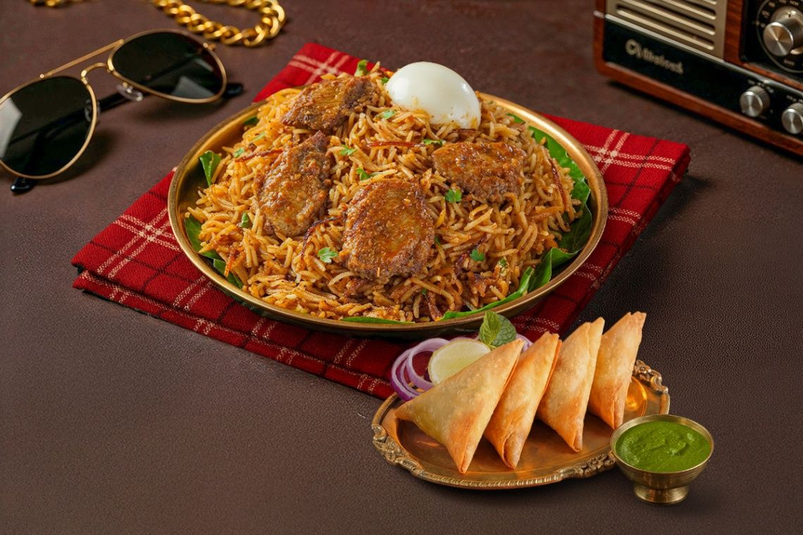 Chicken Biryani And Chicken Patti Samosa Combo