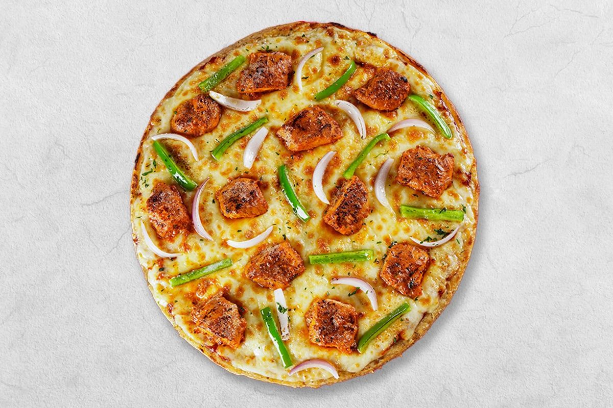 Chicken Tikka Pizza (Serves 2)