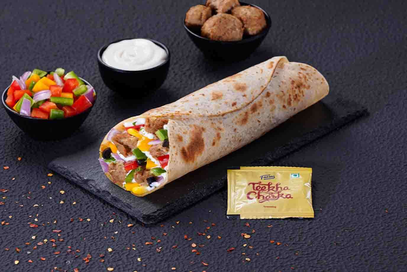 Cheese Baked Pizza Wrap (Chicken)