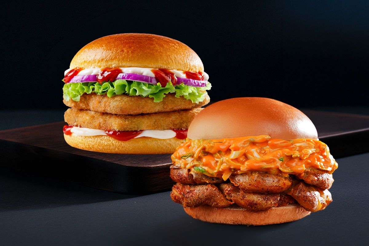 Double Patty Classic Veggie Burger + Chipotle Crunchy Aloo Burger