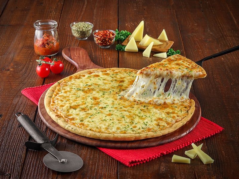 Double Cheese Margherita Medium Pizza