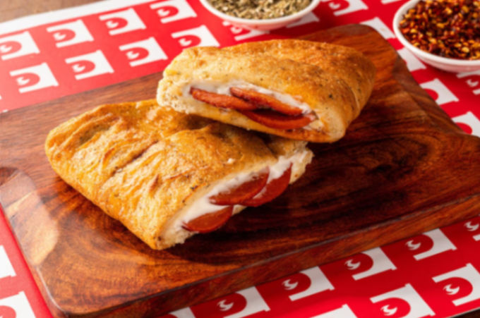 Chicken Pepperoni Garlic Bread